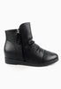 รองเท้าบูทหนังกันหนาวเสริมส้นภายใน ไซส์พิเศษ - Wedge Leather Ankle Boots