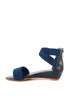 รองเท้าแตะส้นเตารีดสายไขว้ - Zipper Wedge Ankle Strap Sandals