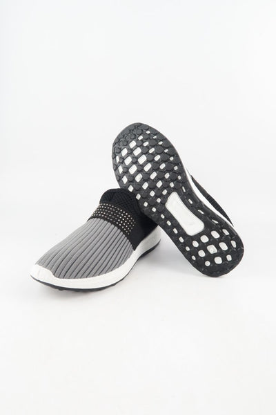 รองเท้าผ้าใบ สไตล์สปอร์ต S382- Breathable Walking Sneaker รองเท้าผ้าใบ สไตล์สปอร์ต S382- Breathable Walking Sneaker