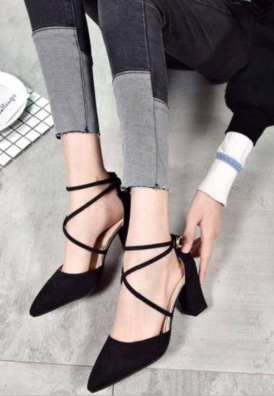 รองเท้าส้นสูงสายไขว้หัวแหลม - Crossed Straps Roman Heel Sandals Shoes