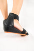รองเท้าแตะส้นเตารีดสายไขว้ - Zipper Wedge Ankle Strap Sandals